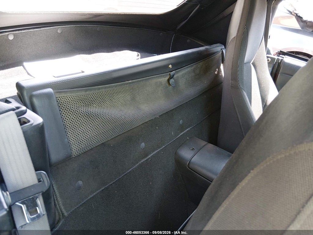 2003 Mazda MX-5 Miata Cloth/LS/SE/Shinsen photo 8