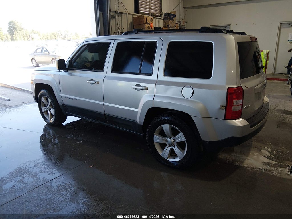2011 Jeep Patriot Sport photo 3
