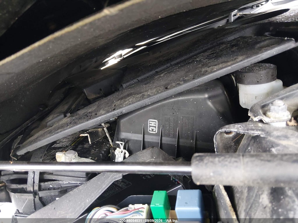 2011 Lexus ES 350 photo 10