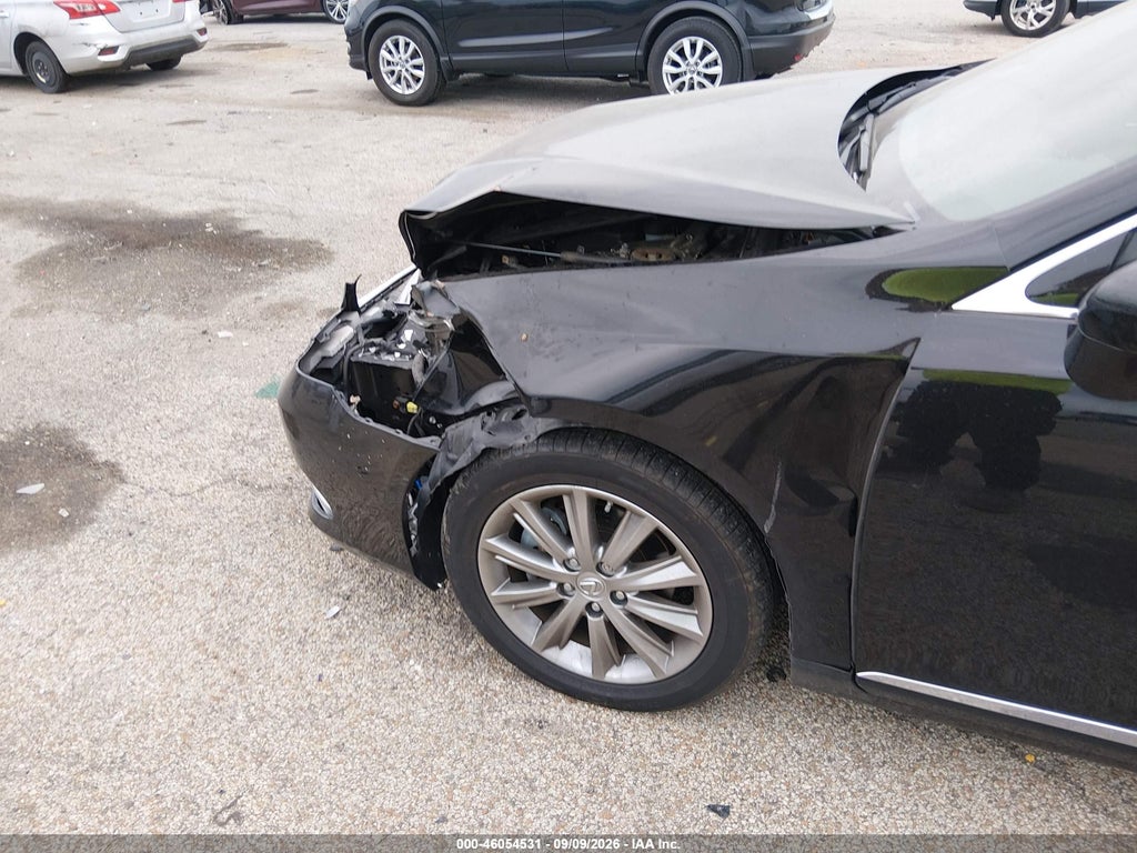 2011 Lexus ES 350 photo 6