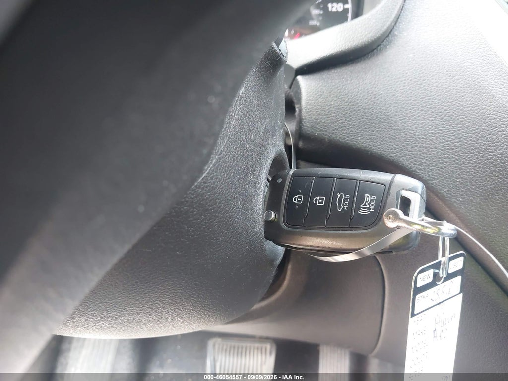2019 Hyundai Accent SE photo 11
