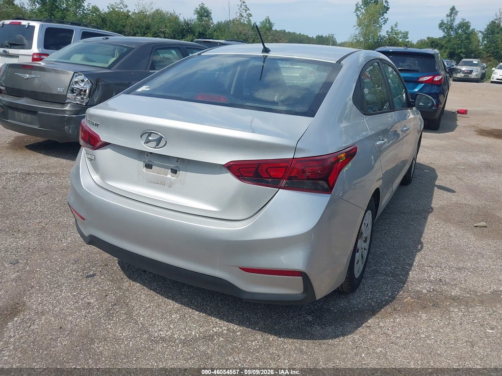 2019 Hyundai Accent SE photo 4