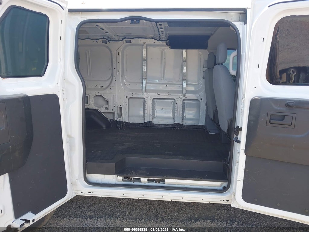 2015 Ford Transit-250 photo 8