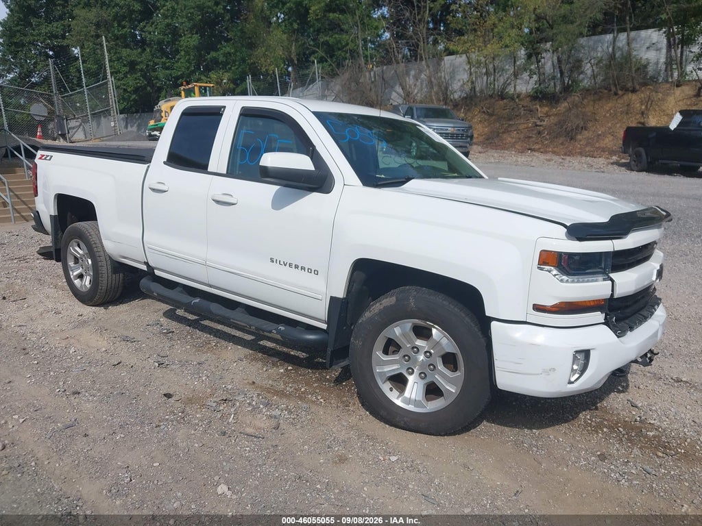 2018 Chevrolet Silverado 1500 2LT photo 1