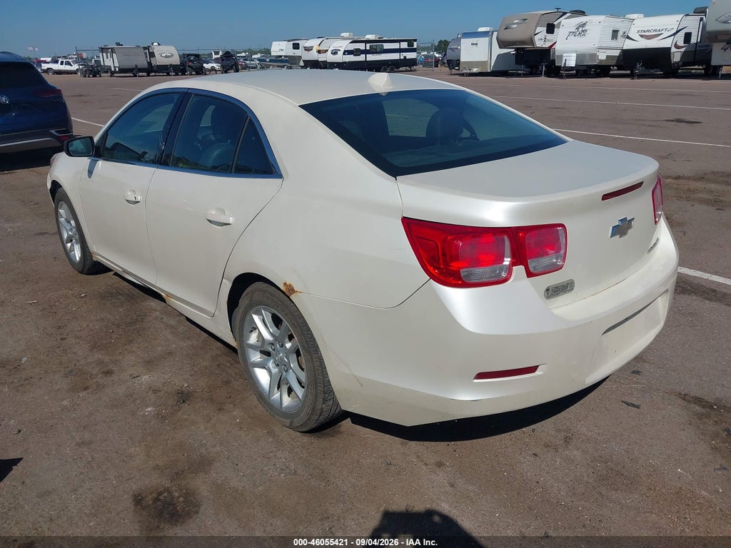 2013 Chevrolet Malibu ECO Premium Audio photo 3