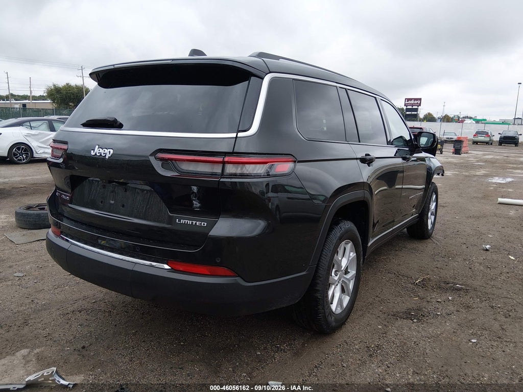 2023 Jeep Grand Cherokee L Limited 4X4 photo 4