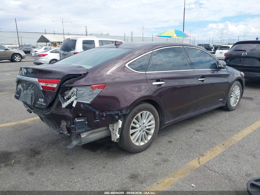 2013 Toyota Avalon Hybrid Limited photo 4