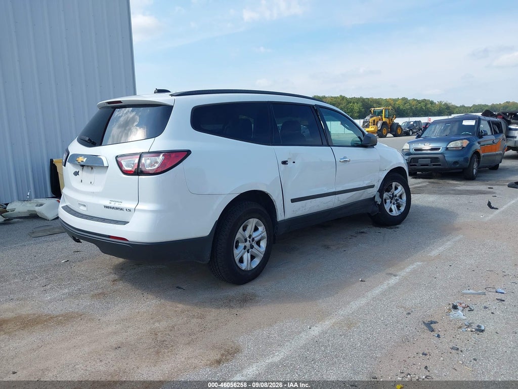 2016 Chevrolet Traverse LS photo 4