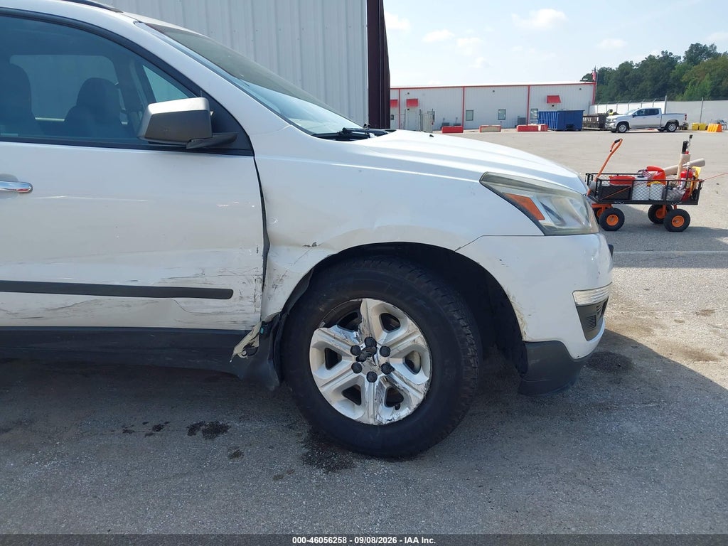 2016 Chevrolet Traverse LS photo 6