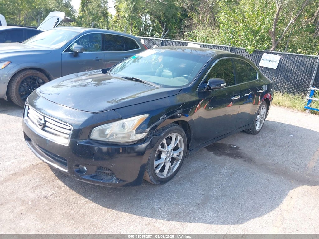 2014 Nissan Maxima 3.5 SV photo 2