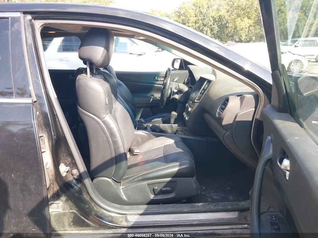 2014 Nissan Maxima 3.5 SV photo 5