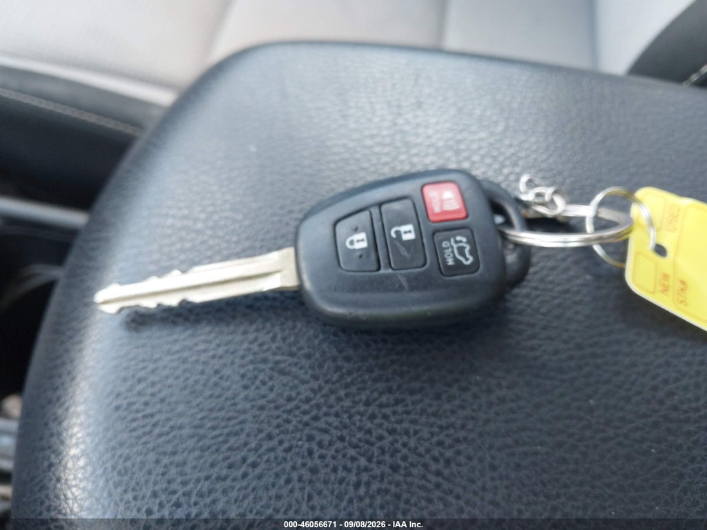 2017 Toyota RAV4 XLE photo 11