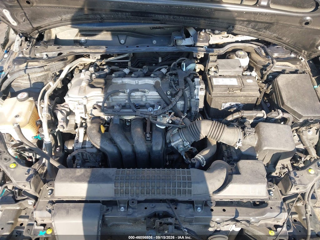 2021 Toyota Corolla LE photo 10