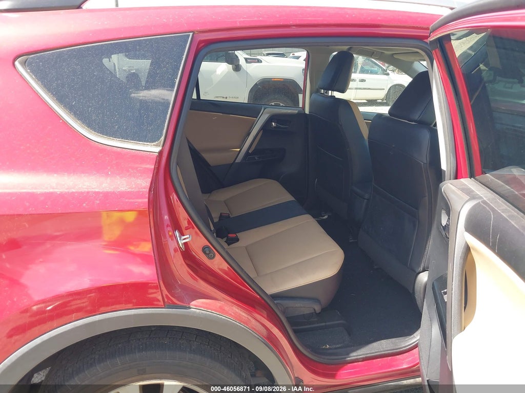 2017 Toyota RAV4 Limited photo 8