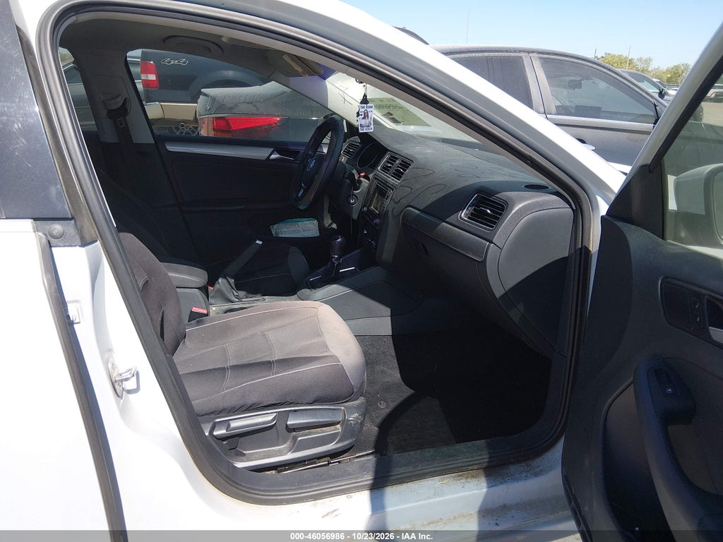 2017 Volkswagen Jetta 1.4T S photo 5