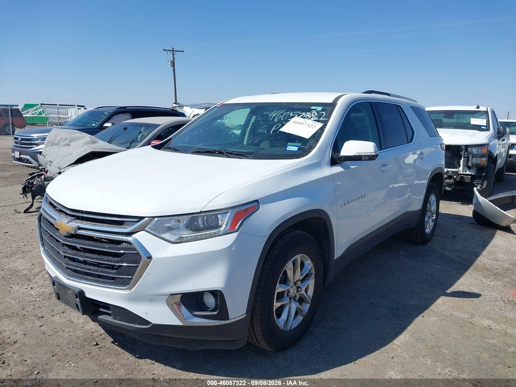 2018 Chevrolet Traverse 1LT photo 2