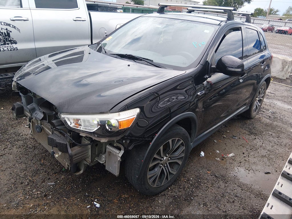 2016 Mitsubishi Outlander Sport 2.0 ES photo 2