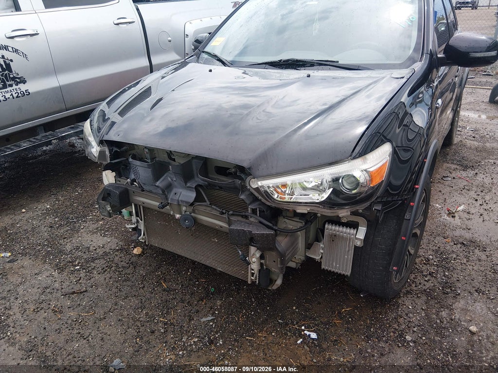 2016 Mitsubishi Outlander Sport 2.0 ES photo 6