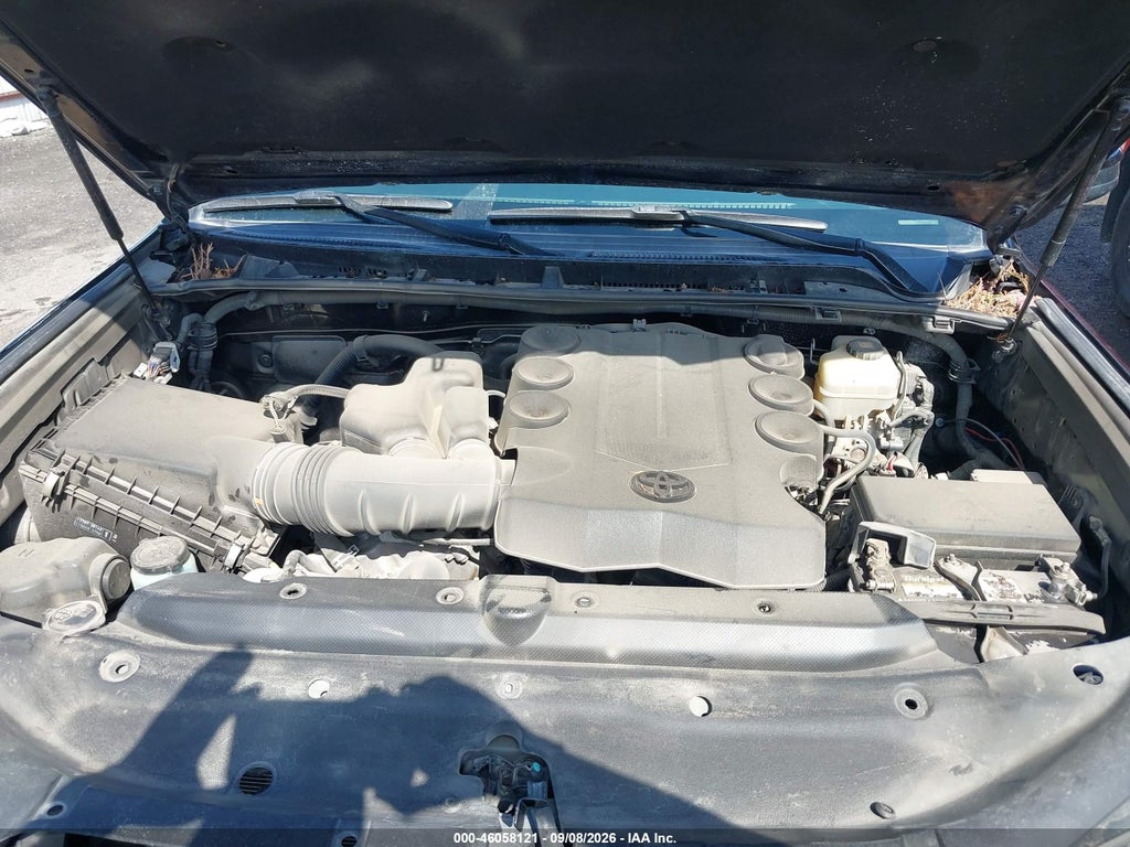2017 Toyota 4RUNNER SR5 photo 10
