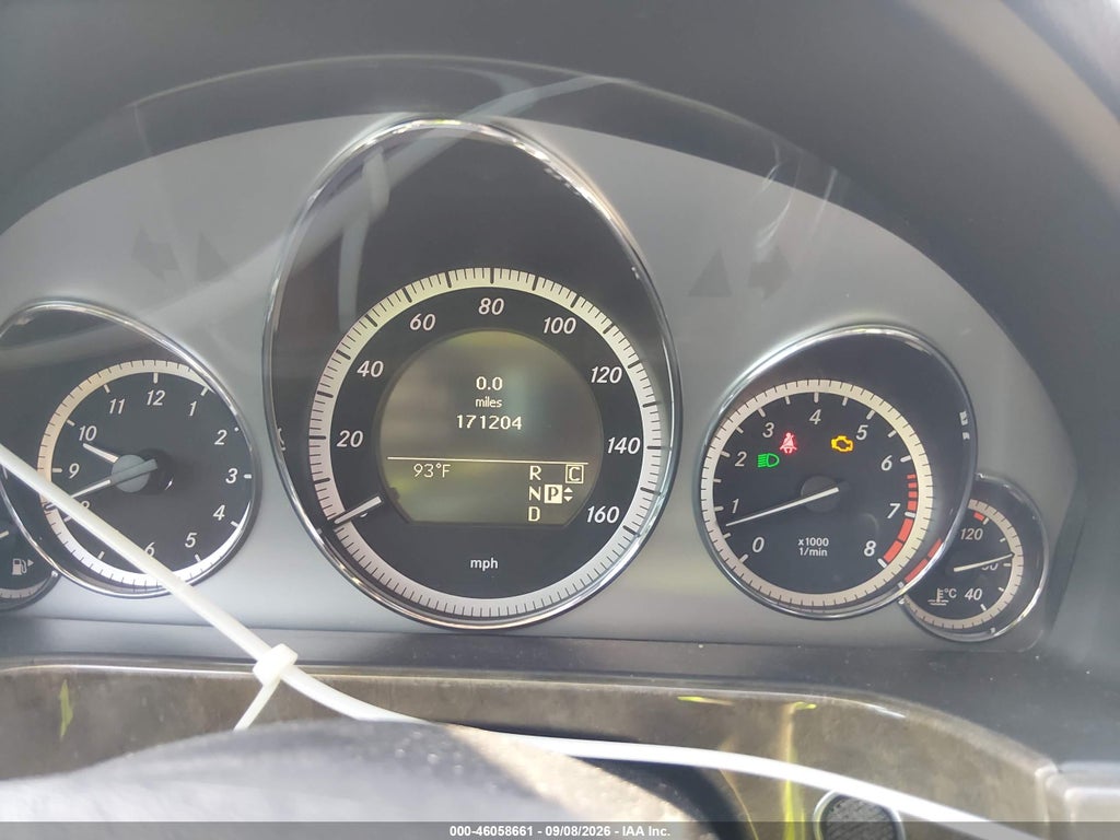 2010 Mercedes-Benz E 350 photo 7