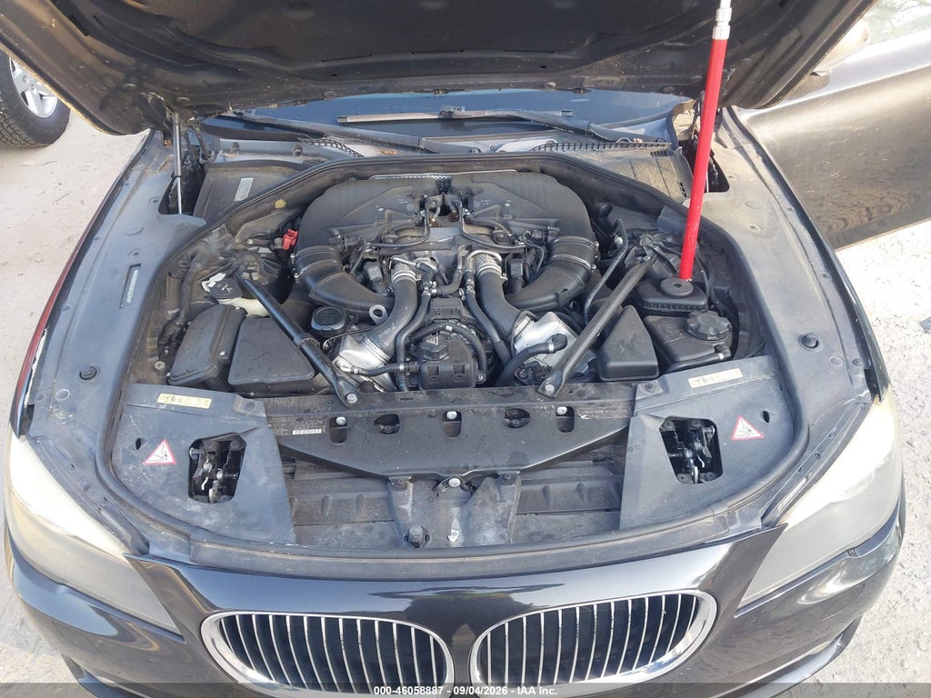 2010 BMW 750LI photo 10