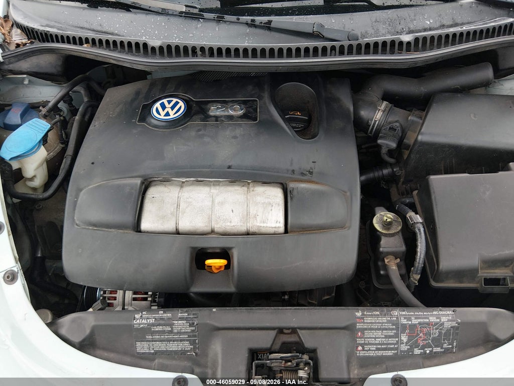 2004 Volkswagen New Beetle GLS photo 10