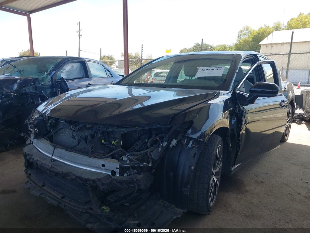 2019 Toyota Camry L/LE/SE/XLE photo 2
