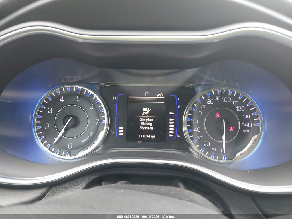 2016 Chrysler 200 Limited photo 7