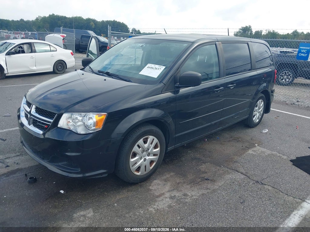 2017 Dodge Grand Caravan SE photo 2