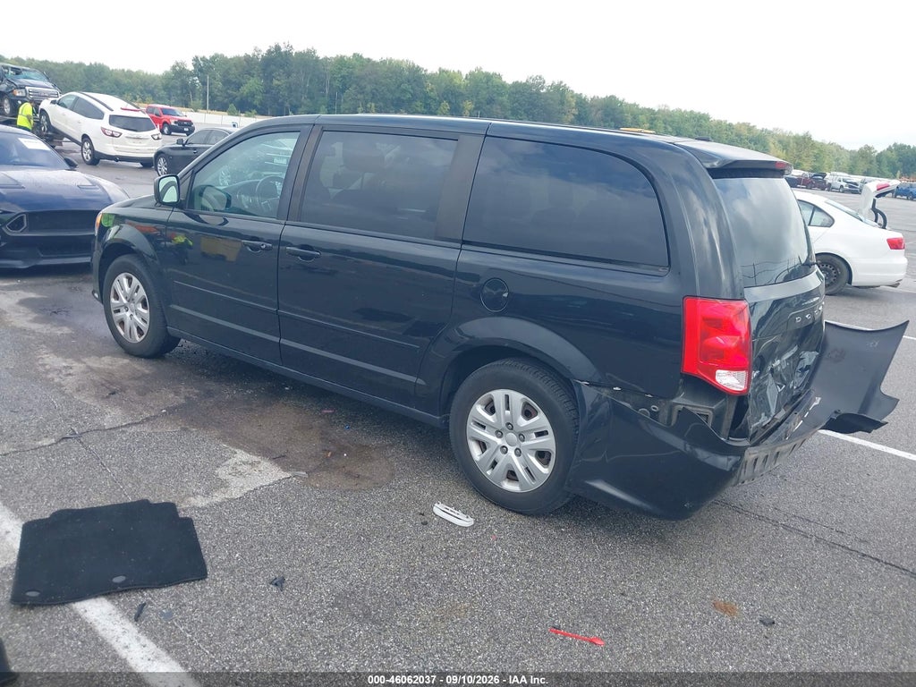 2017 Dodge Grand Caravan SE photo 3