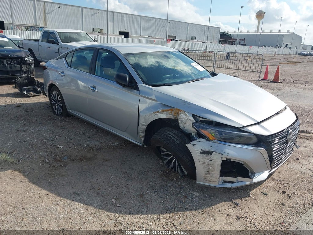 NISSAN ALTIMA 2025