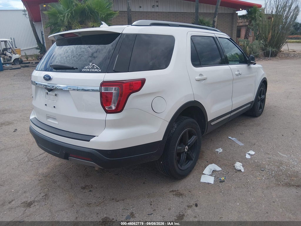 2019 Ford Explorer XLT photo 4
