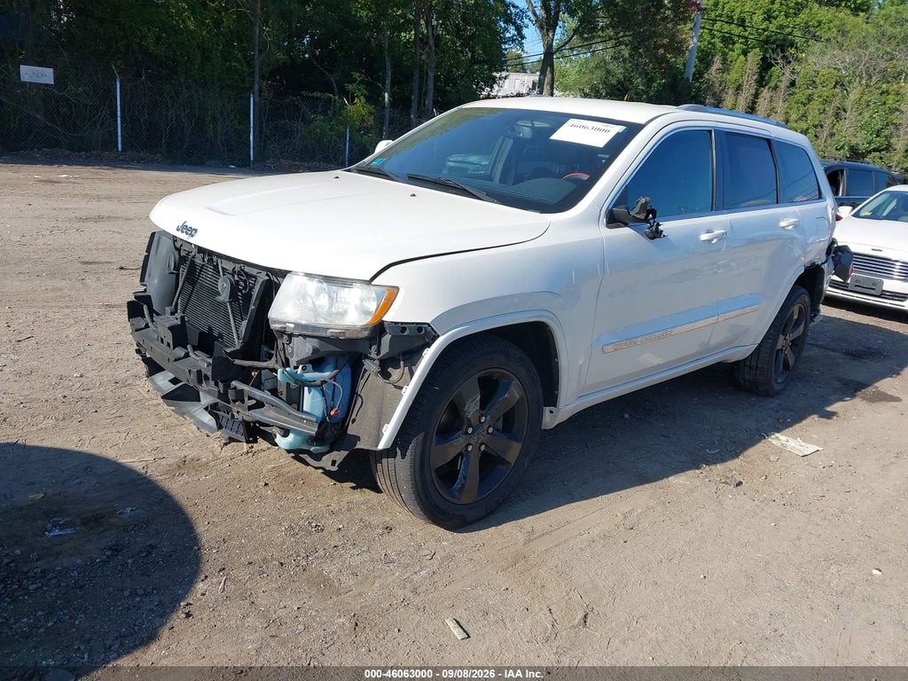 2012 Jeep Grand Cherokee Laredo photo 2