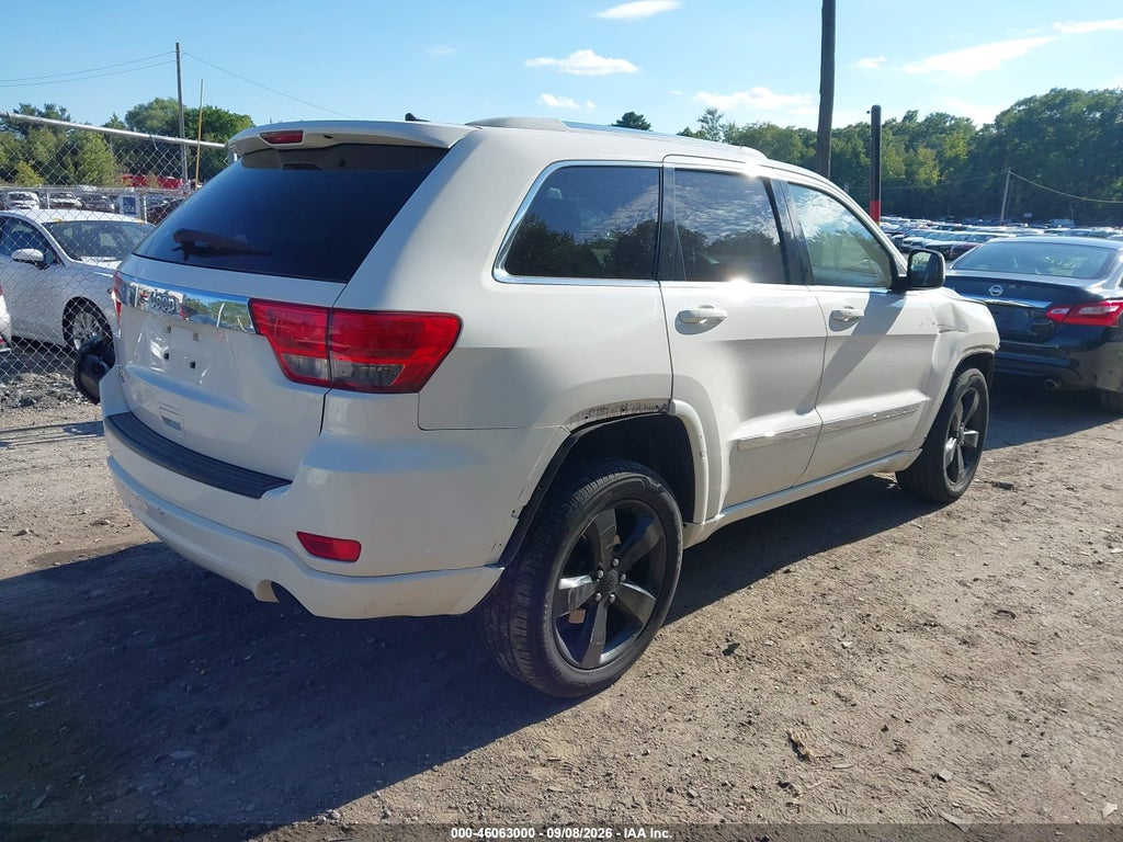 2012 Jeep Grand Cherokee Laredo photo 4