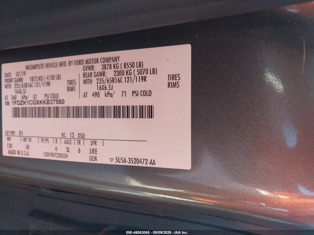 2019 Ford Transit-150 XLT photo 9