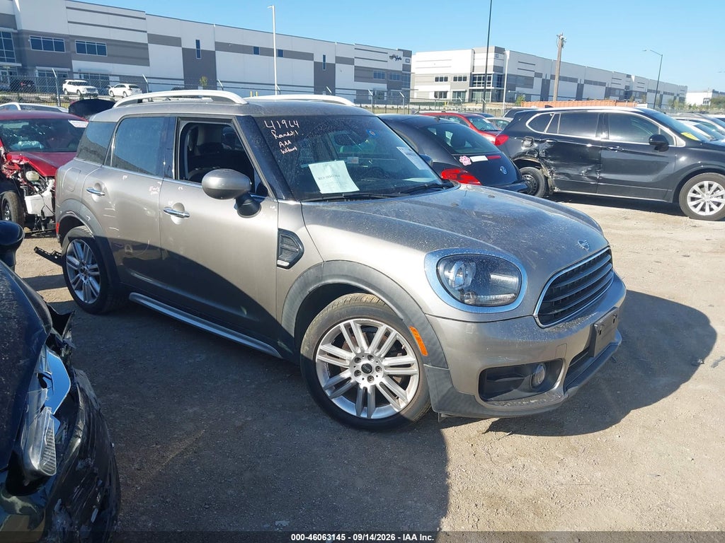2020 Mini Countryman Cooper photo 1
