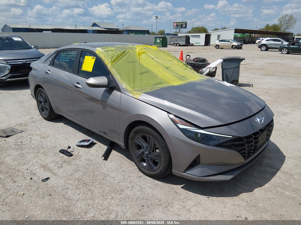 HYUNDAI ELANTRA 2022
