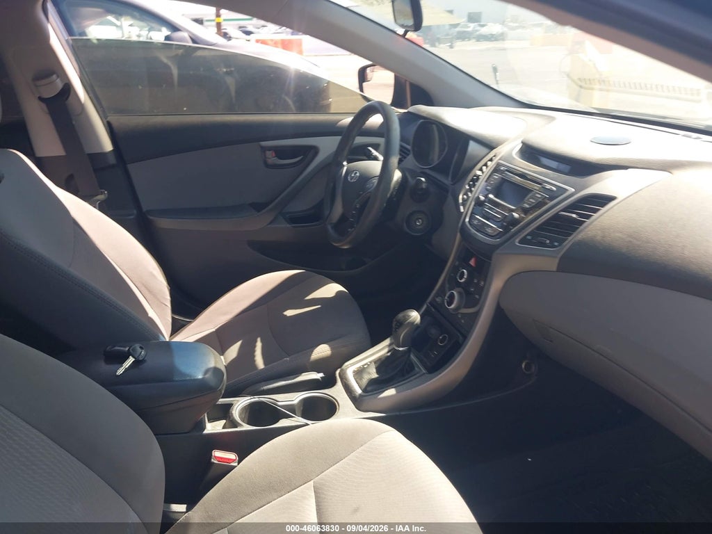 2015 Hyundai Elantra SE photo 5