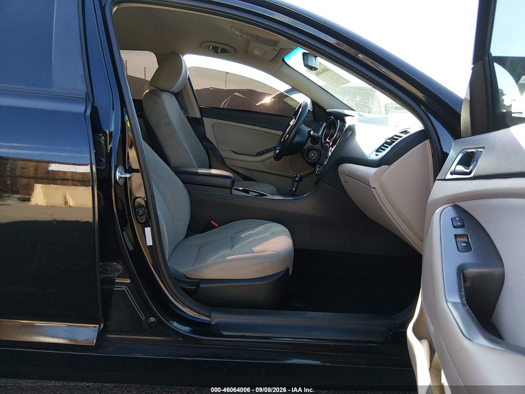 2014 Kia Optima LX photo 5
