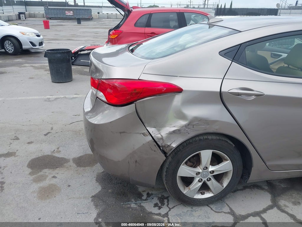 2012 Hyundai Elantra GLS photo 6