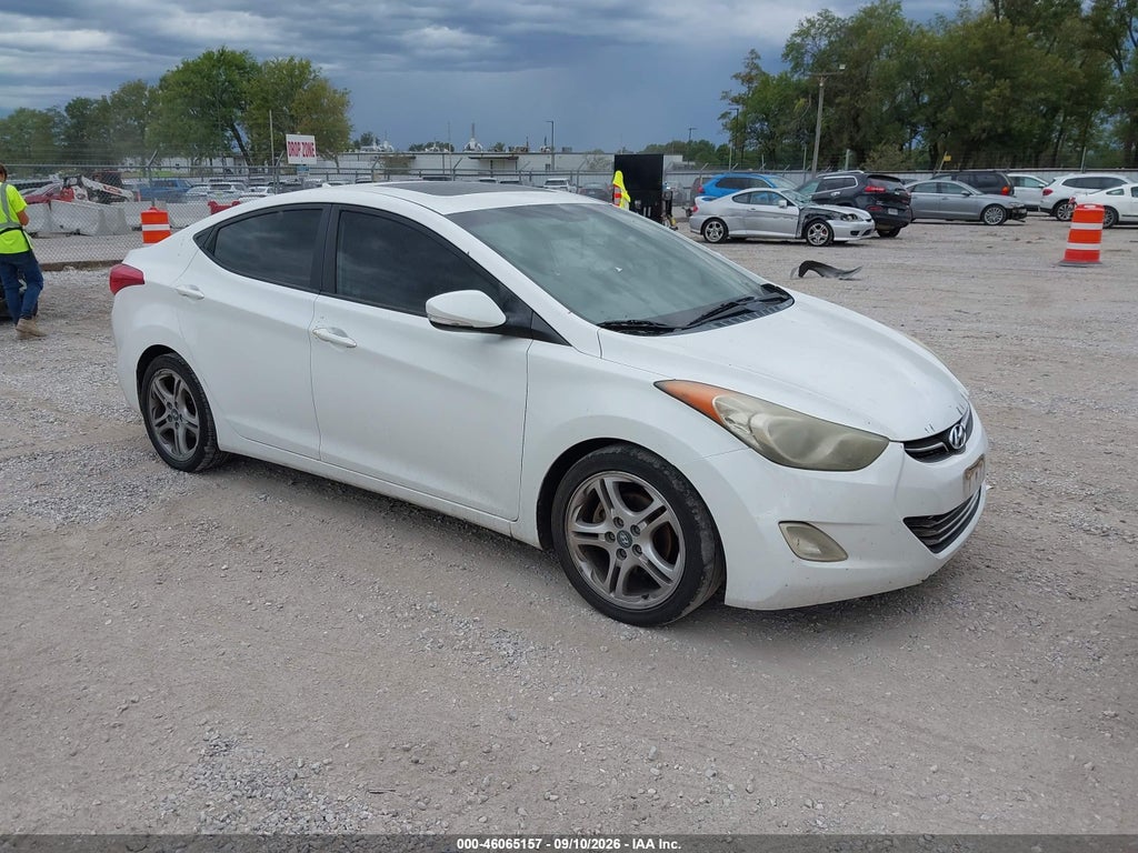 2011 HYUNDAI ELANTRA 5NPDH4AE8BH075370