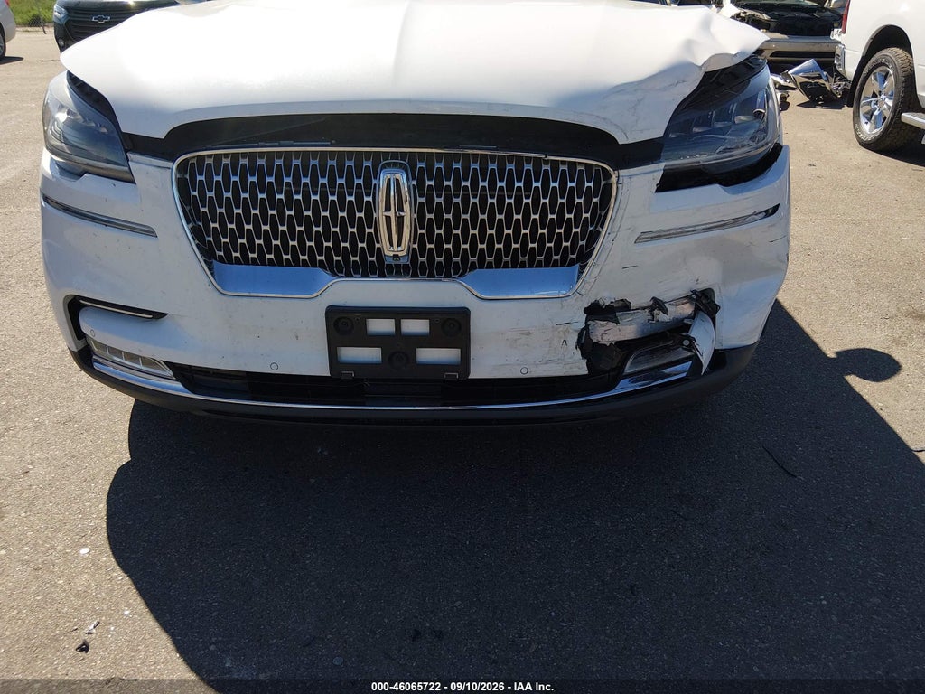 2020 Lincoln Aviator Reserve photo 6