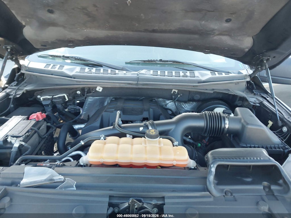 2015 Ford F-150 XLT photo 10