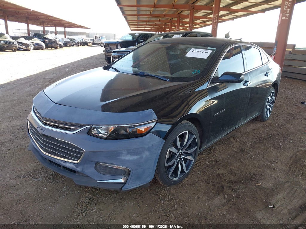 2017 Chevrolet Malibu 1LT photo 2
