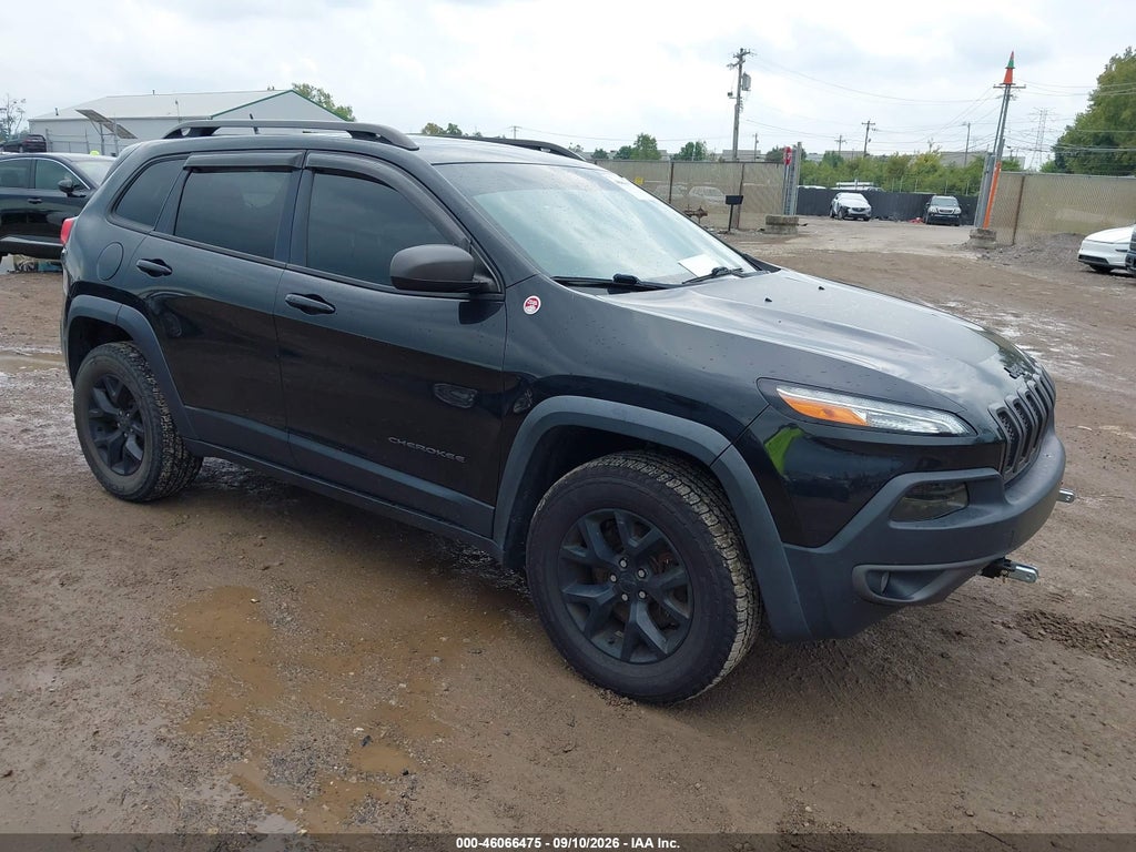 2014 Jeep Cherokee Trailhawk photo 1