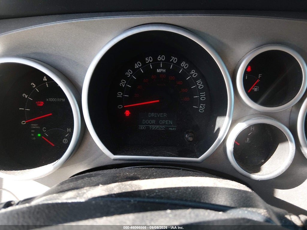 2011 Toyota Sequoia Platinum 5.7L V8 photo 7