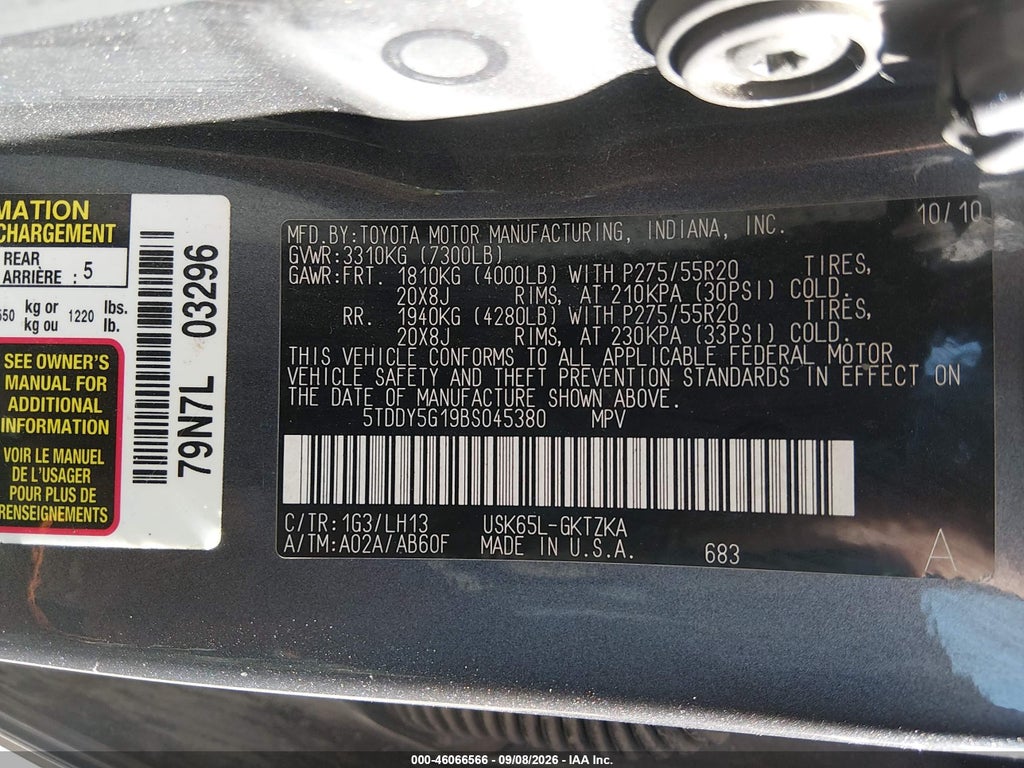 2011 Toyota Sequoia Platinum 5.7L V8 photo 9