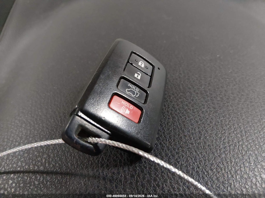 2013 Toyota RAV4 Limited photo 11