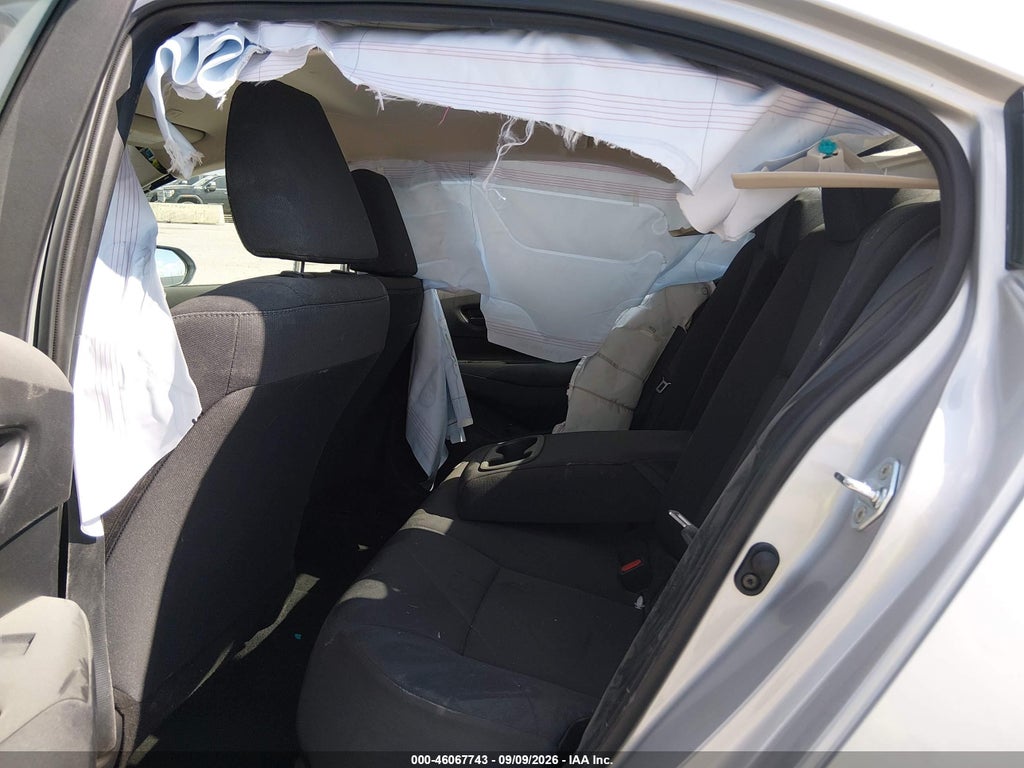 2025 Toyota Corolla LE photo 8