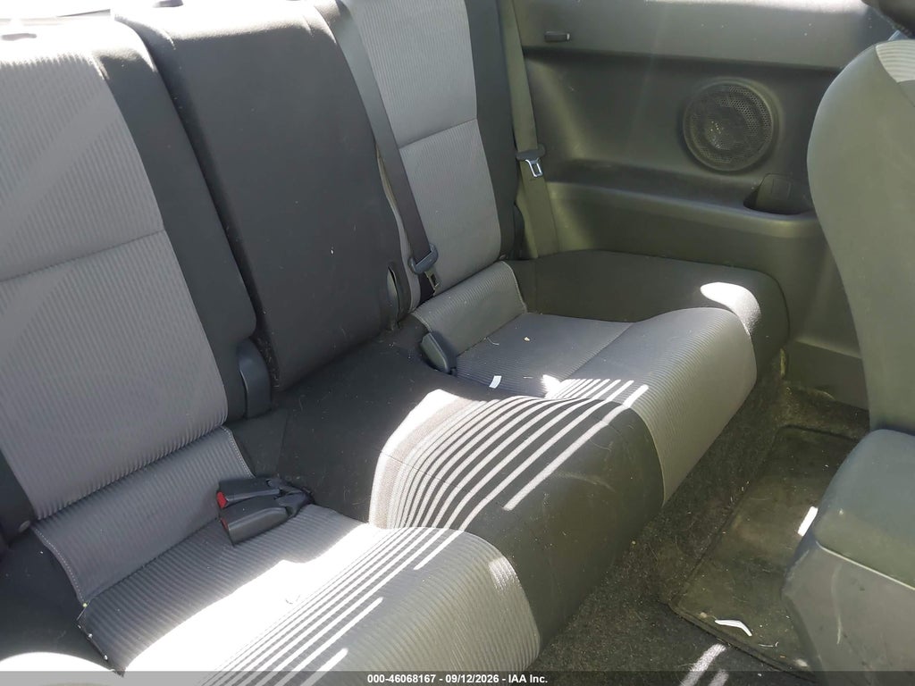 2014 Scion TC photo 8